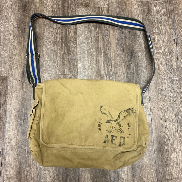 American Eagle Outfitters Other - Vintage American Eagle Outfitters Messenger Bag